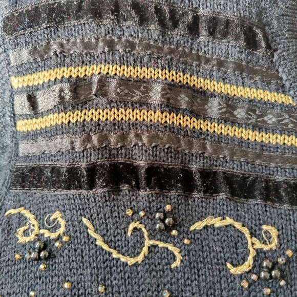 Hand Embroidered | vintage 90s | Susan Bristol | cardigan π€π - Picture 12 of 16